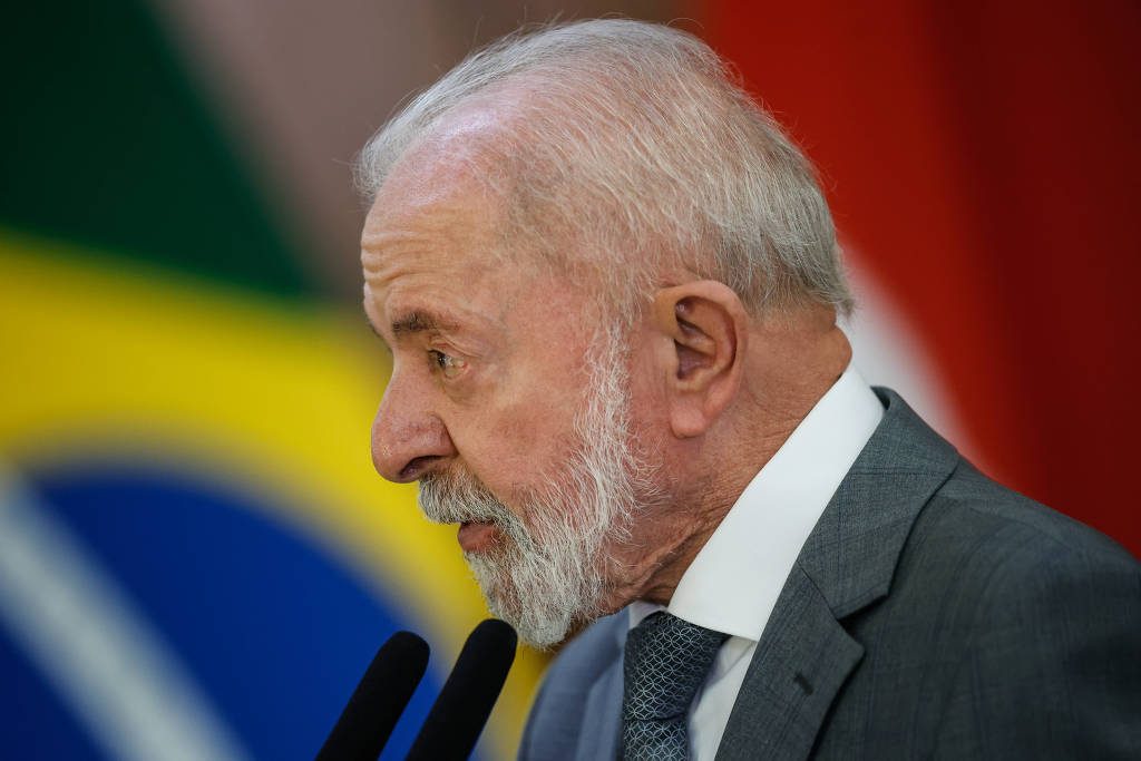 LULA VETA AUMENTO DE NÚMERO DE DEPUTADOS E ABRE NOVO FOCO DE TENSÃO COM O CONGRESSO