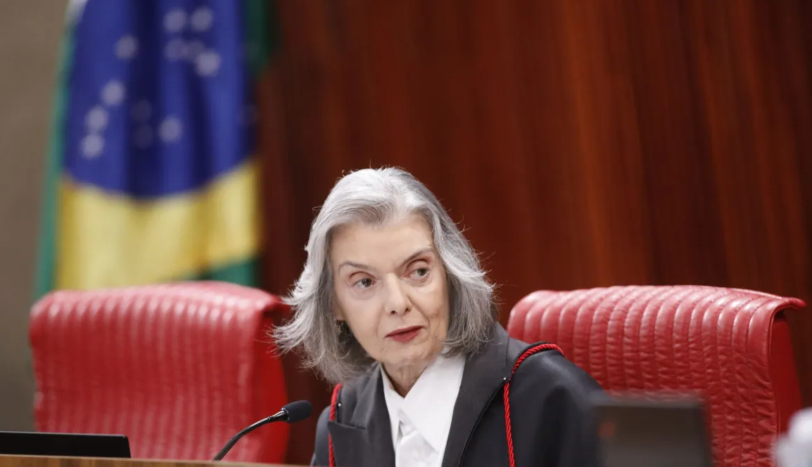 CÁRMEN LÚCIA DESTACA COMPROMISSO DA JUSTIÇA ELEITORAL COM A DEMOCRACIA