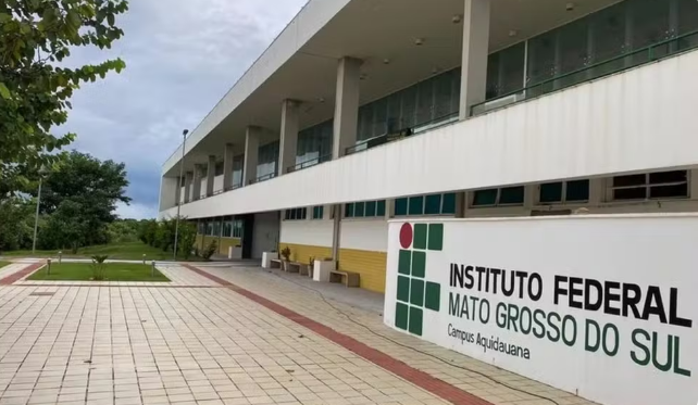 APÓS NOVO PROCEDIMENTO DE HETEROIDENTIFICAÇÃO, PROFESSORA TEM SUA AUTODECLARAÇÃO RACIAL RECONHECIDA PELA JUSTIÇA