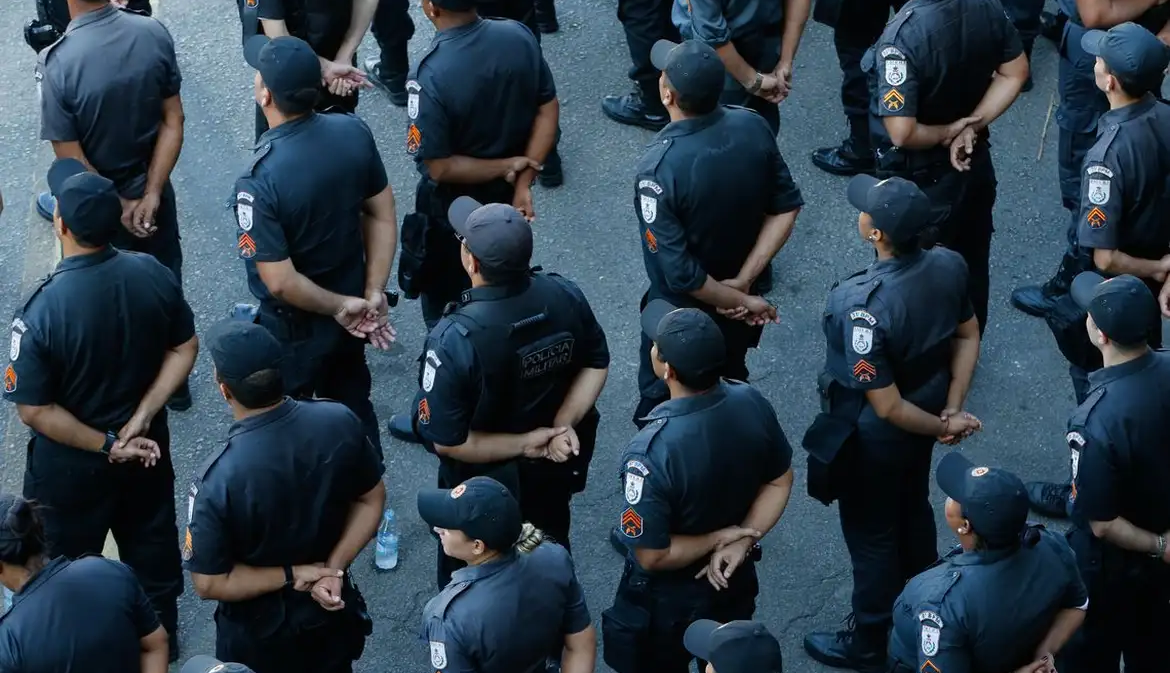 COMISSÃO DE SEGURANÇA PÚBLICA NO SENADO APROVA IDADE MÁXIMA DE 35 ANOS PARA NOVOS BOMBEIROS E PMS