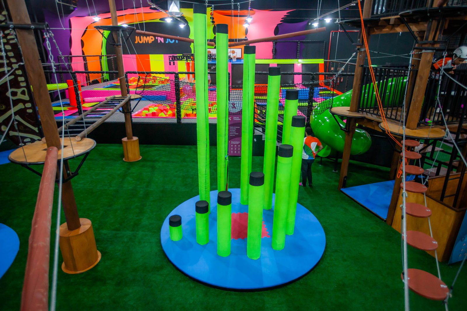 PARQUE DE DIVERSÕES QUE USOU IMAGEM DE CRIANÇA SEM AUTORIZAÇÃO TEM CONDENAÇÃO CONFIRMADA