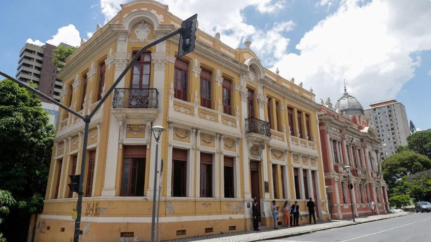 TRF-6 DEVOLVE PALACETE SOLAR NARBONA AO GOVERNO DE MINAS APÓS FALTA DE RECURSOS PARA RESTAURAÇÃO