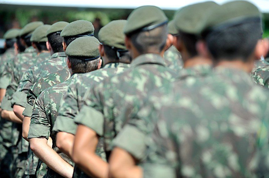 AQUISIÇÕES FEITAS POR COMISSÕES MILITARES NO EXTERIOR PASSAM POR FISCALIZAÇÃO