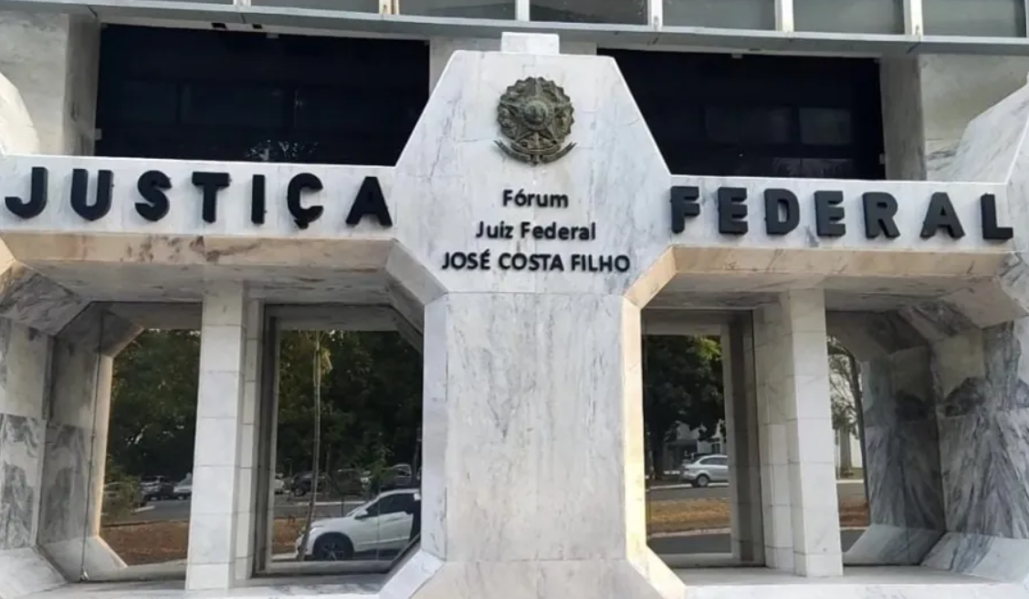 EM TEMPO RECORDE, CANDIDATA OBTÉM LIMINAR PARA REGISTRO EM CONSELHO E CONSEGUE TOMAR POSSE APÓS APROVAÇÃO NO CNU