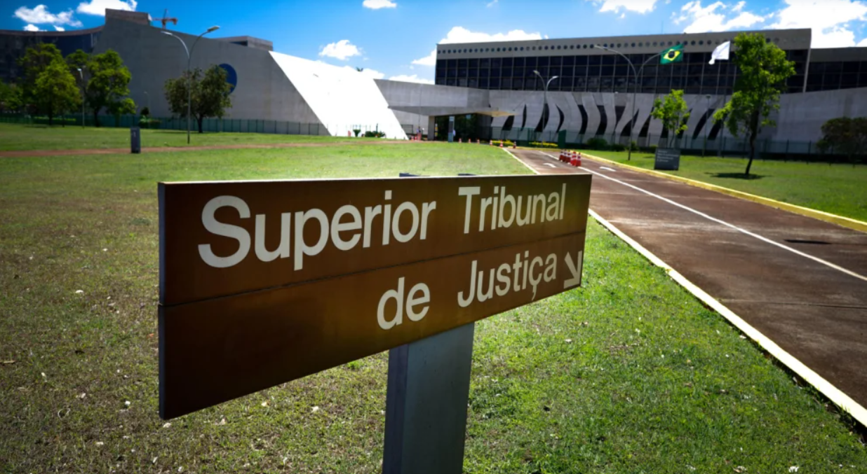 STJ: JUIZ NÃO PODE REALIZAR SEGUNDO JUÍZO DE RETRATAÇÃO DE SENTENÇA TERMINATIVA