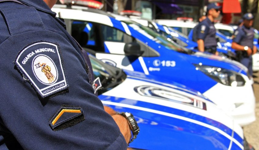 TJSP mantém impedimento de guarda municipal sem porte de arma em atividade remunerada